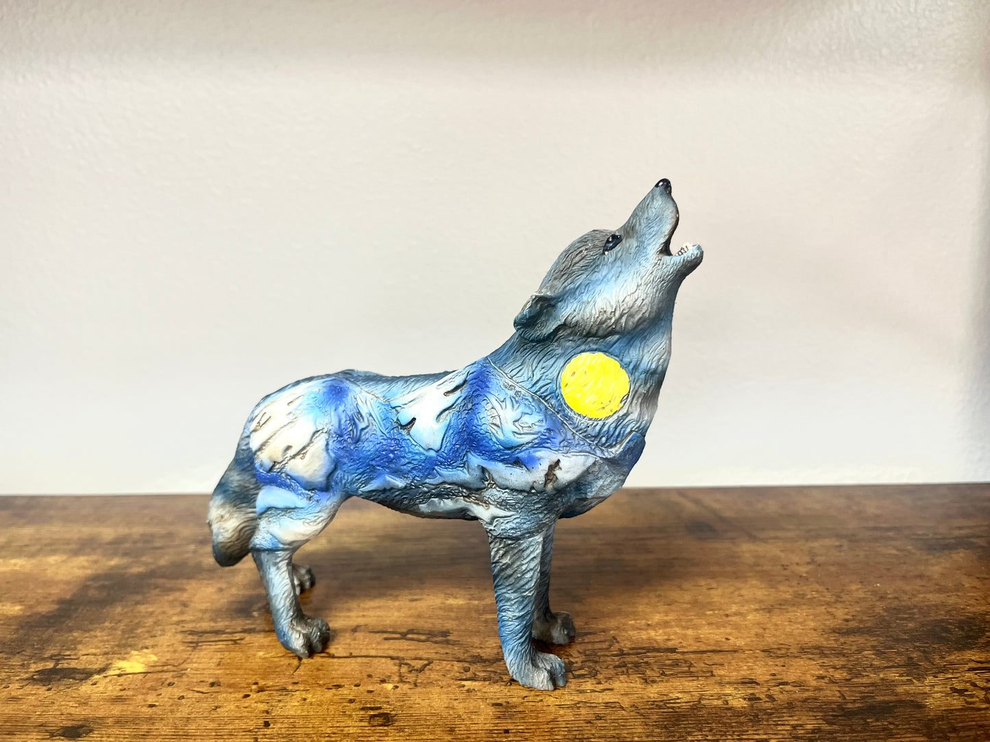 Wolf Figures